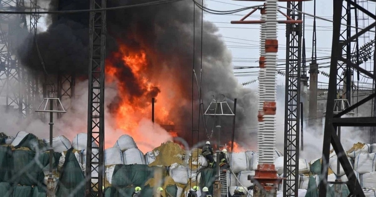 5.000 hỏa lực Nga tập kích, Ukraine nguy cơ “sập nguồn” lưới điện miền Đông