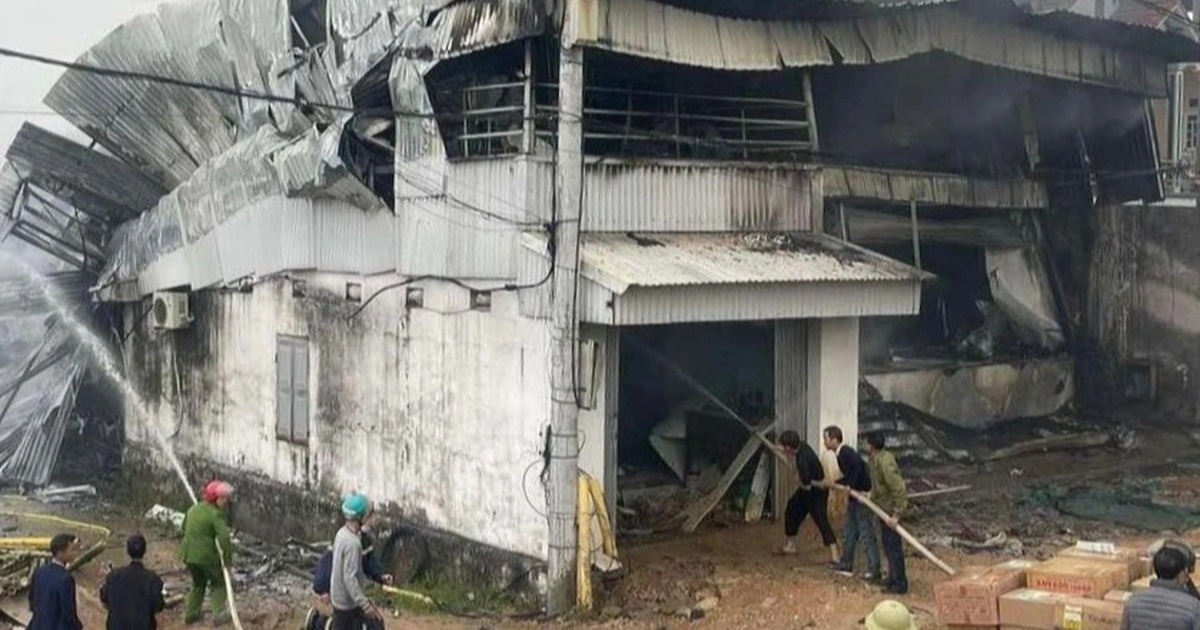 Cháy xưởng may ở Hải Phòng