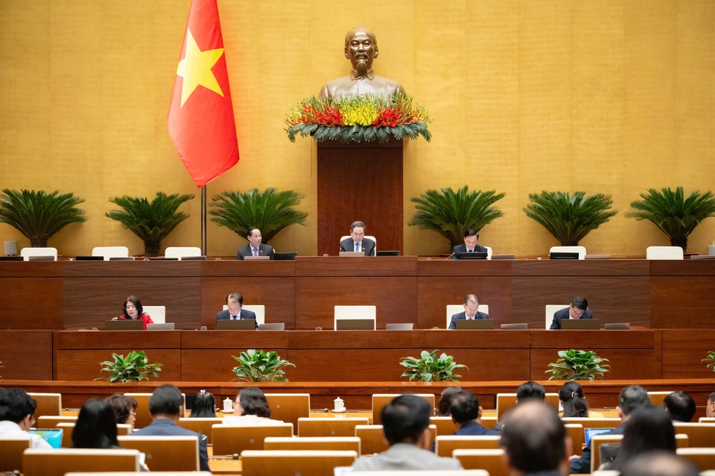 Bộ trưởng Công an: “Bố trí cán bộ theo 3 cấp, tăng biên chế cho cơ sở” - 2 Bộ trưởng Công an: “Bố trí cán bộ theo 3 cấp, tăng biên chế cho cơ sở” - 2