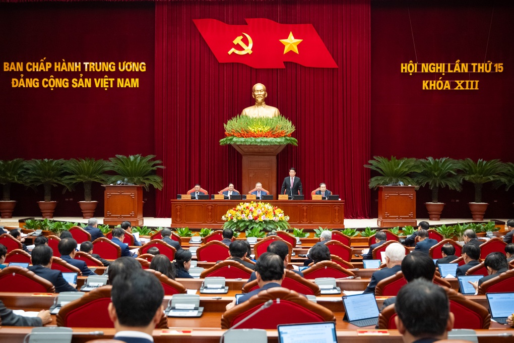 Khai mạc Hội nghị Trung ương 15, xem xét công tác nhân sự Đại hội Đảng - 1