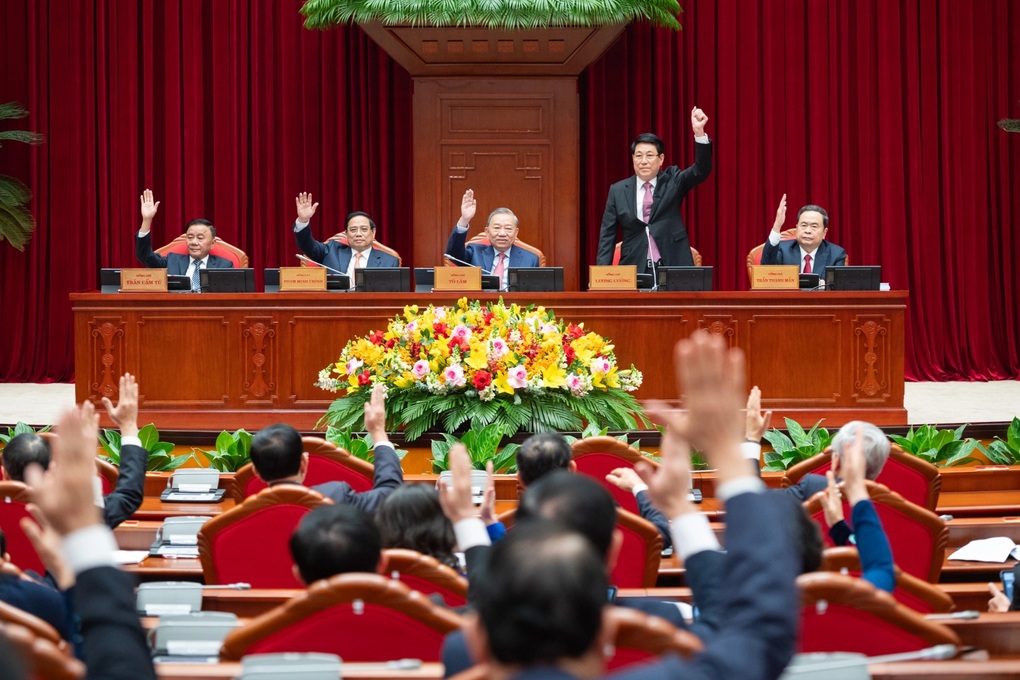 Thống nhất rất cao giới thiệu nhân sự lãnh đạo chủ chốt nhiệm kỳ mới - 3