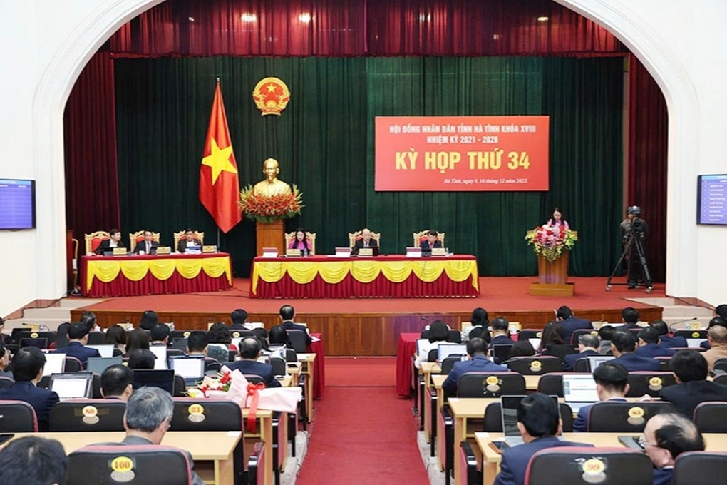 Giám đốc Sở NNMT: Ngay cả tôi nếu mở bản đồ ra xem cũng rất khó hiểu - 2 Giám đốc Sở NNMT: Ngay cả tôi nếu mở bản đồ ra xem cũng rất khó hiểu - 2