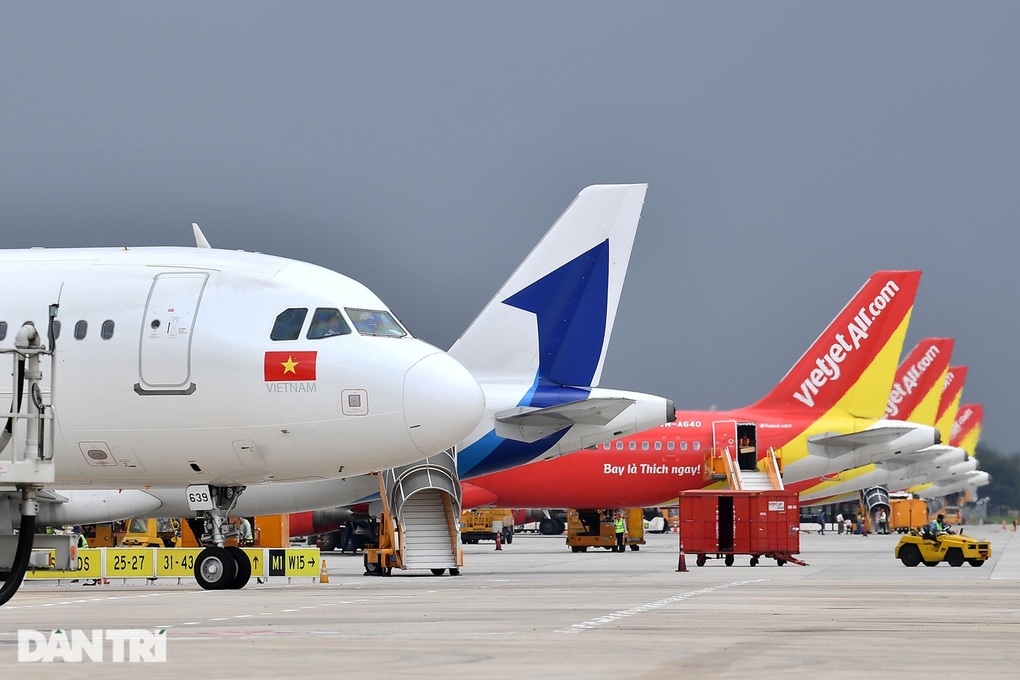 Xử lý 152 vụ việc vi phạm an ninh hàng không, khởi tố 2 vụ - 2 Xử lý 152 vụ việc vi phạm an ninh hàng không, khởi tố 2 vụ - 2