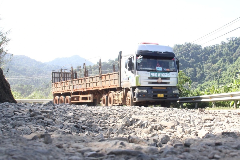 Quốc lộ 14D nát như tương, Đà Nẵng chi hơn 4.500 tỷ đồng nâng cấp - 1