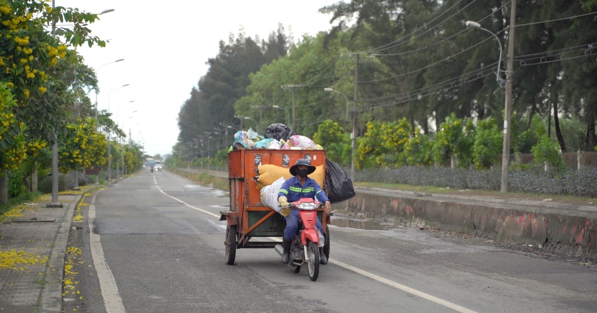 Người dân nói gì sau quy định mới tại bãi rác lớn nhất TPHCM