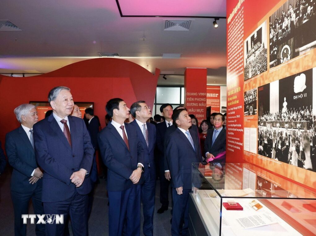 Tổng Bí thư dự khai mạc triển lãm Đảng Cộng sản Việt Nam từ Đại hội đến Đại hội - 3
