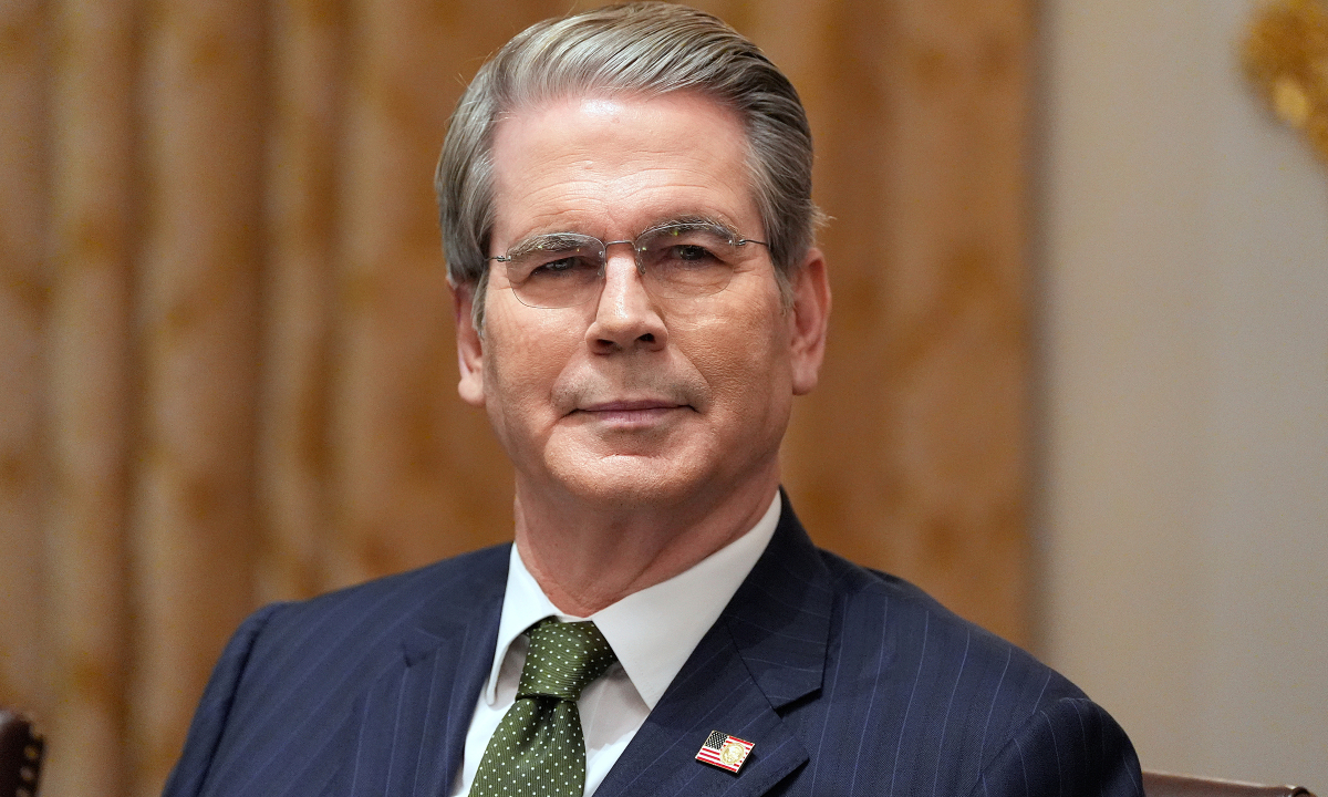 Bộ trưởng Tài chính Mỹ dự báo GDP tăng 3% năm nay