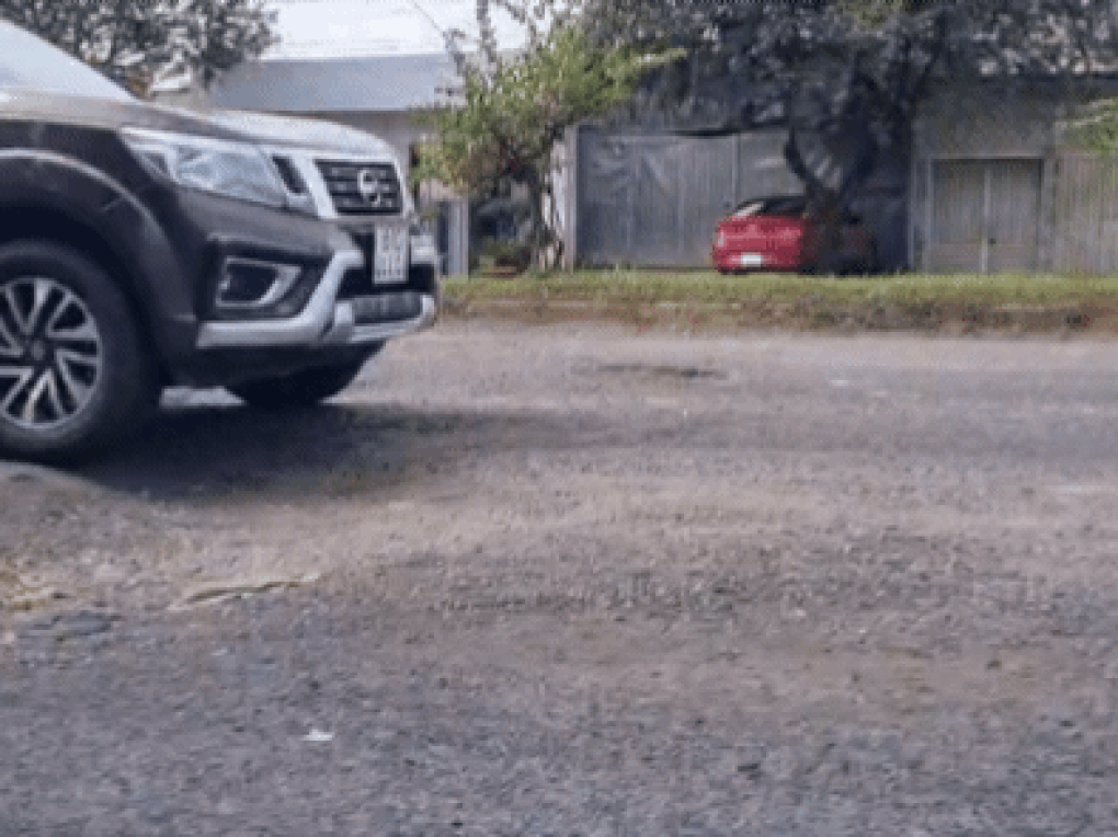 Đường gần 700 tỷ đồng sửa rồi lại hỏng và các cảnh báo nguy hiểm - 1