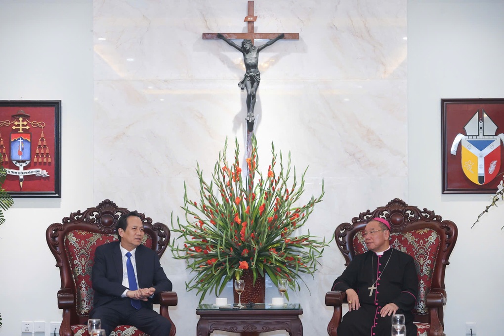 Các tôn giáo đóng góp quan trọng vào thành tựu chung của đất nước - 2 Các tôn giáo đóng góp quan trọng vào thành tựu chung của đất nước - 2