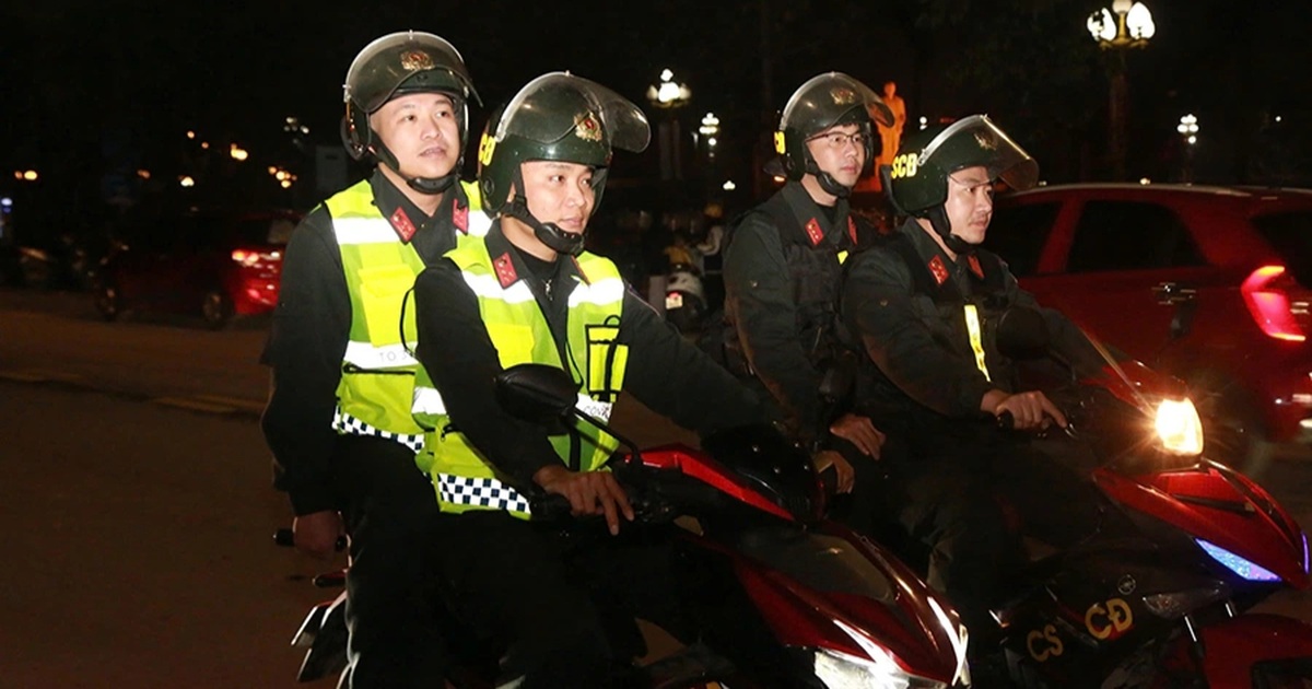 Du khách Mỹ bất ngờ nhận lại toàn bộ tài sản bị mất ở Nghệ An