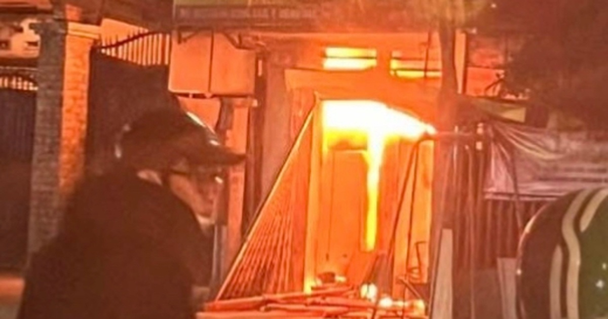 Quán sinh tố ở TPHCM phát nổ rồi bốc cháy, chủ quán tử vong