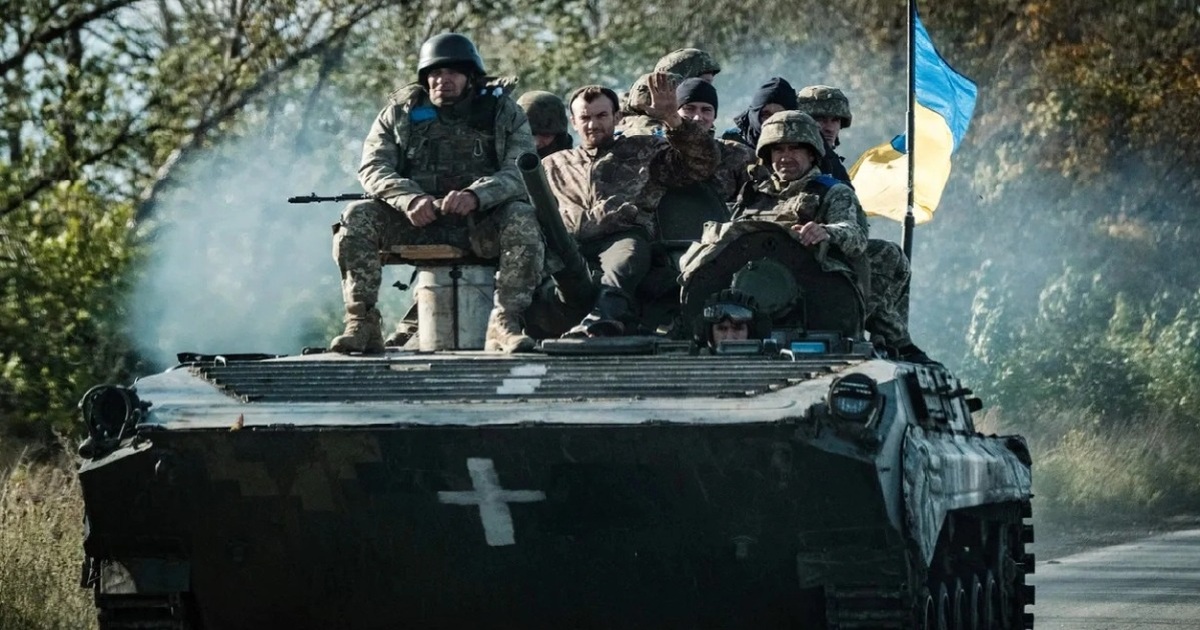 Chiến sự Ukraine 14/12: Nga phá vỡ tuyến phòng thủ cuối cùng ở Mirnograd