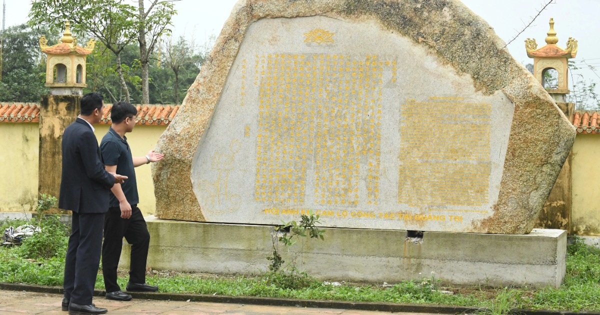 Chiếu Cần Vương tạc trên bia đá nặng 11 tấn