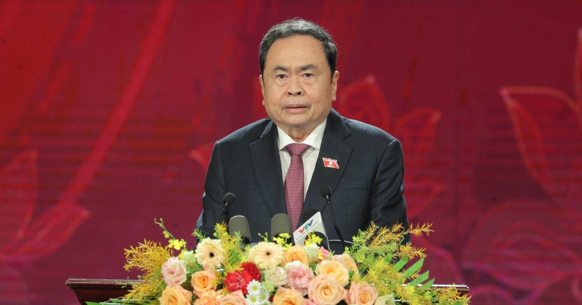 Giải Diên Hồng lần thứ tư tôn vinh 64 tác phẩm xuất sắc