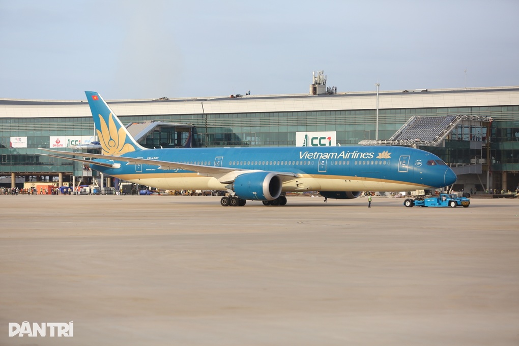 Lý do dùng máy bay lớn nhất Việt Nam bay kỹ thuật tại sân bay Long Thành - 1 Lý do dùng máy bay lớn nhất Việt Nam bay kỹ thuật tại sân bay Long Thành - 1
