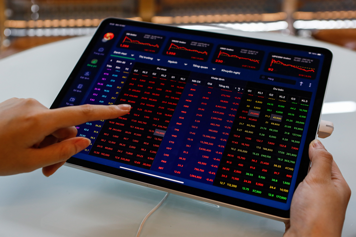 Cổ phiếu Hóa chất Đức Giang tiếp tục giảm sàn