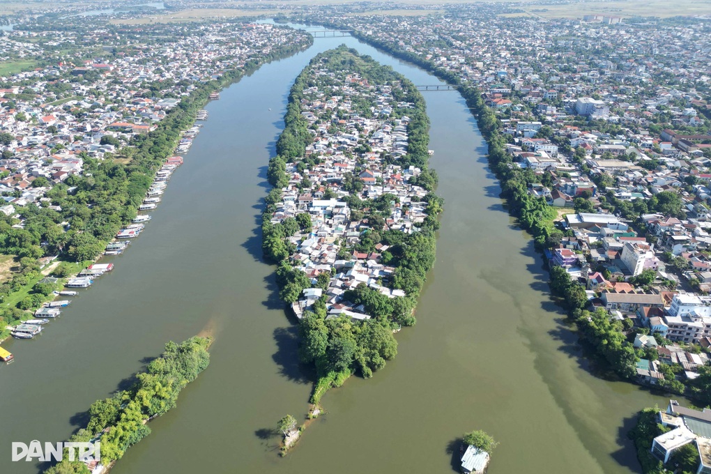 Đề xuất xây dựng 2 cầu dẫn vào ốc đảo giữa sông Hương - 1