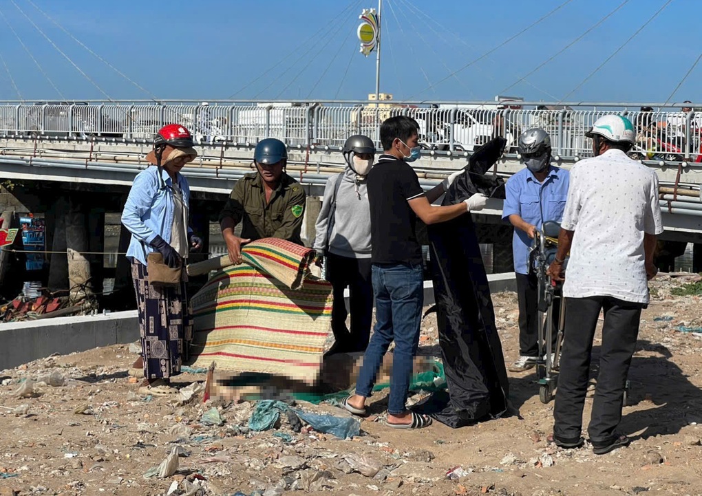 Phát hiện cụ bà tử vong dưới sông Cà Ty ở Phan Thiết - 1
