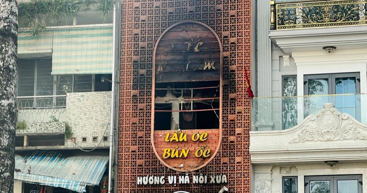 Đại biểu TPHCM: Nhà, biển hiệu sai quy định ở đâu trong các đợt kiểm tra?