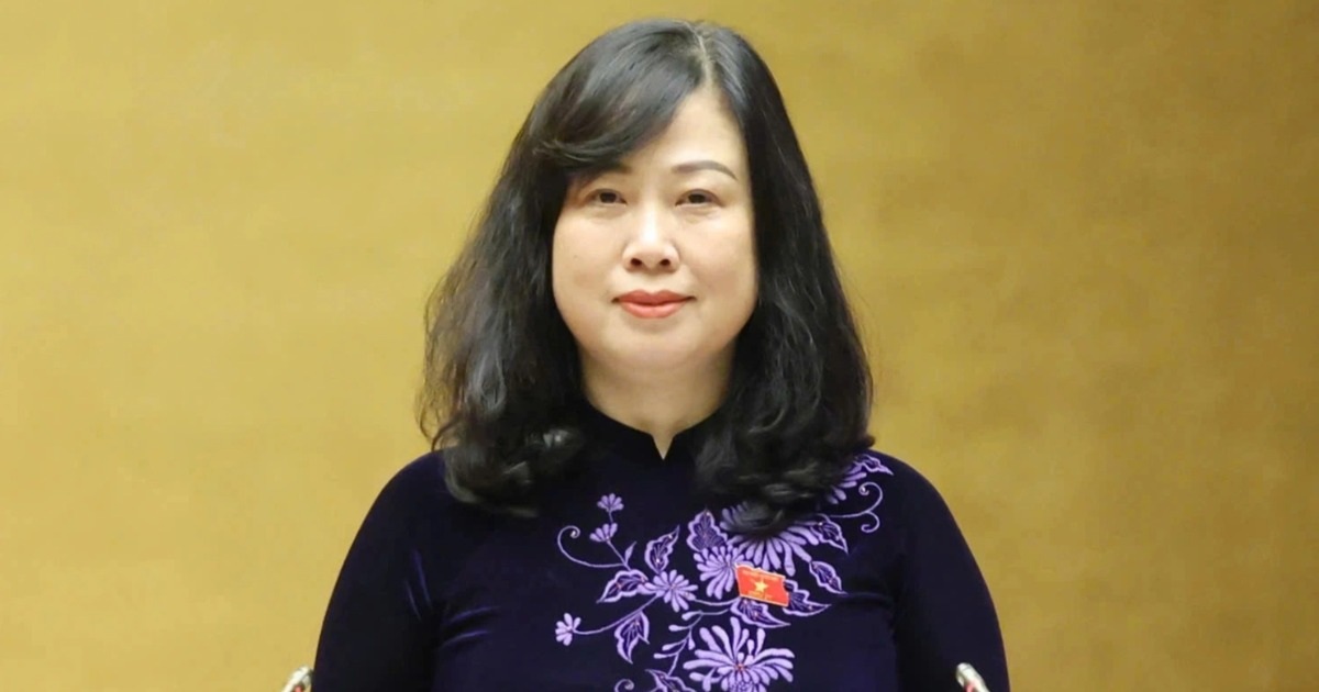 Lao động nữ sinh con được nghỉ dài hơn, có từ 2 con đẻ được ưu tiên mua nhà