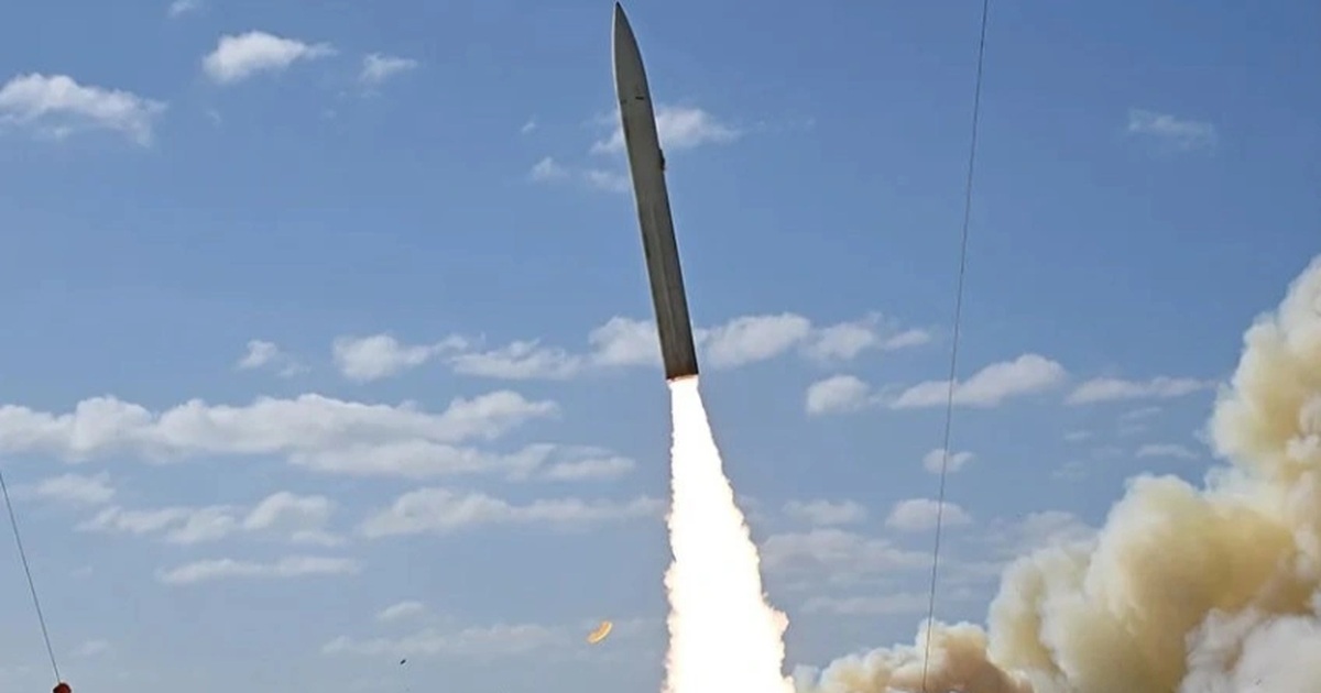 Mỹ lần đầu “khoe” tên lửa siêu vượt âm có tầm bắn 3.500km