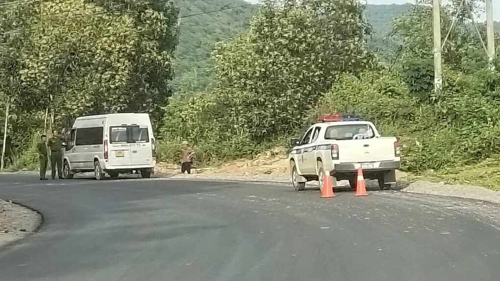 6 xe tải nghi liên quan vụ đá rơi làm du khách Nga tử vong ở Lâm Đồng - 2 6 xe tải nghi liên quan vụ đá rơi làm du khách Nga tử vong ở Lâm Đồng - 2