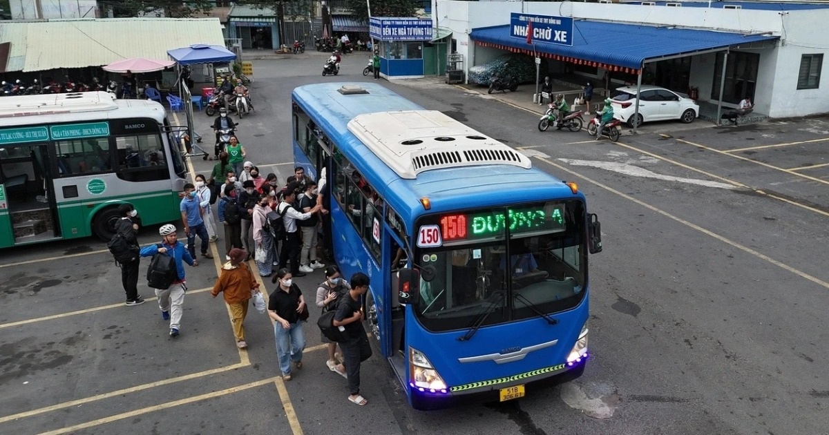 TPHCM ứng phó nguy cơ 300 xe buýt tê liệt vì thiếu khí CNG