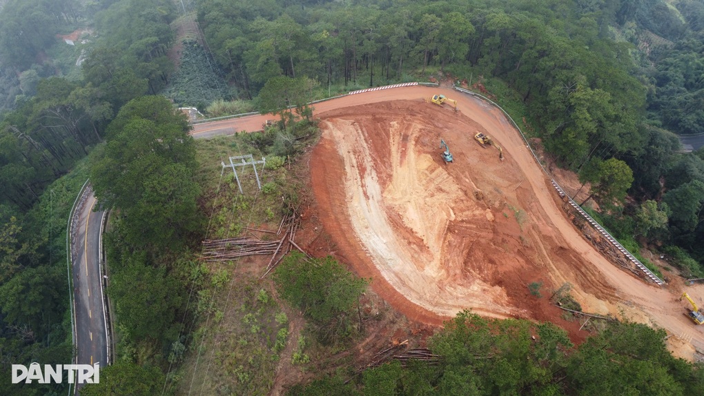 Thông xe trên đèo nối Đà Lạt - Khánh Hòa sau hơn 1 tháng tê liệt - 1