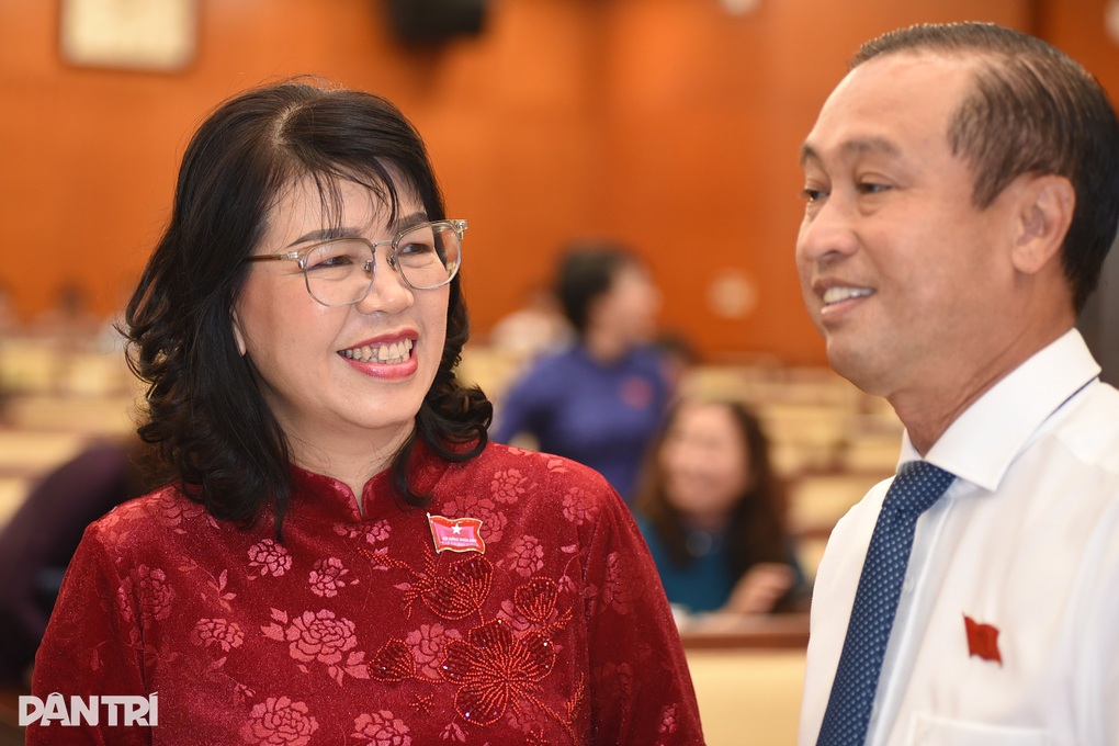 Xây đài tưởng niệm người mất vì Covid-19 ở TPHCM là dũng cảm, hợp lòng dân - 2 Xây đài tưởng niệm người mất vì Covid-19 ở TPHCM là dũng cảm, hợp lòng dân - 2