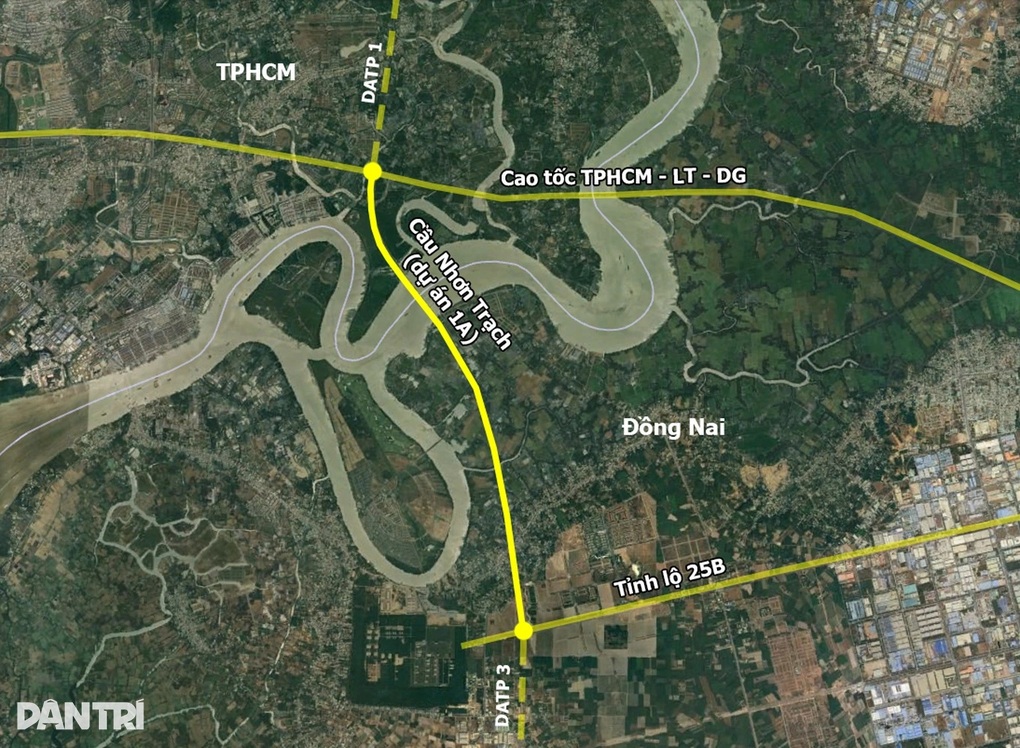 Nguy cơ tai nạn trên Vành đai 3 TPHCM vì nhà thầu tự ý tháo hộ lan - 3