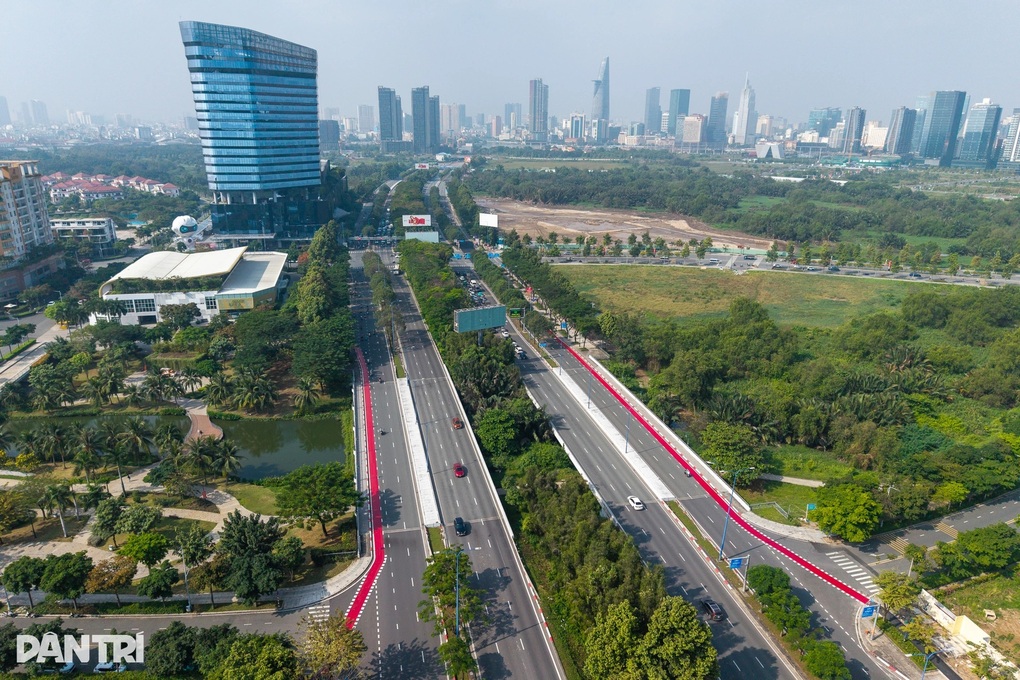 Khánh thành làn đường riêng cho xe đạp đầu tiên tại TPHCM - 2