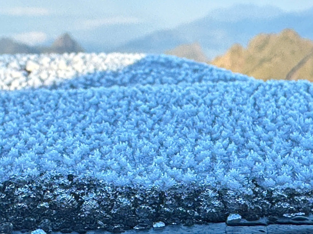 Băng giá phủ trắng đỉnh Fansipan ngày Giáng sinh - 2