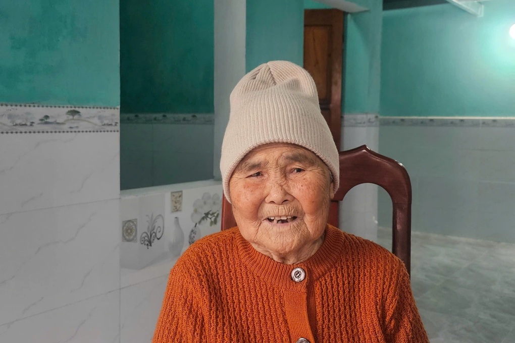 Ngôi nhà đầu tiên hoàn thành trong “Chiến dịch Quang Trung” thần tốc - 2 Ngôi nhà đầu tiên hoàn thành trong “Chiến dịch Quang Trung” thần tốc - 2