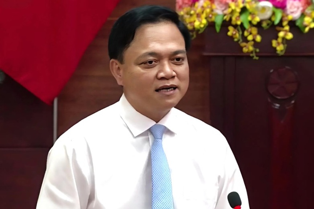 Đại biểu Cà Mau trăn trở vấn đề ô nhiễm, mong có thêm nhà máy xử lý rác - 1 Đại biểu Cà Mau trăn trở vấn đề ô nhiễm, mong có thêm nhà máy xử lý rác - 1