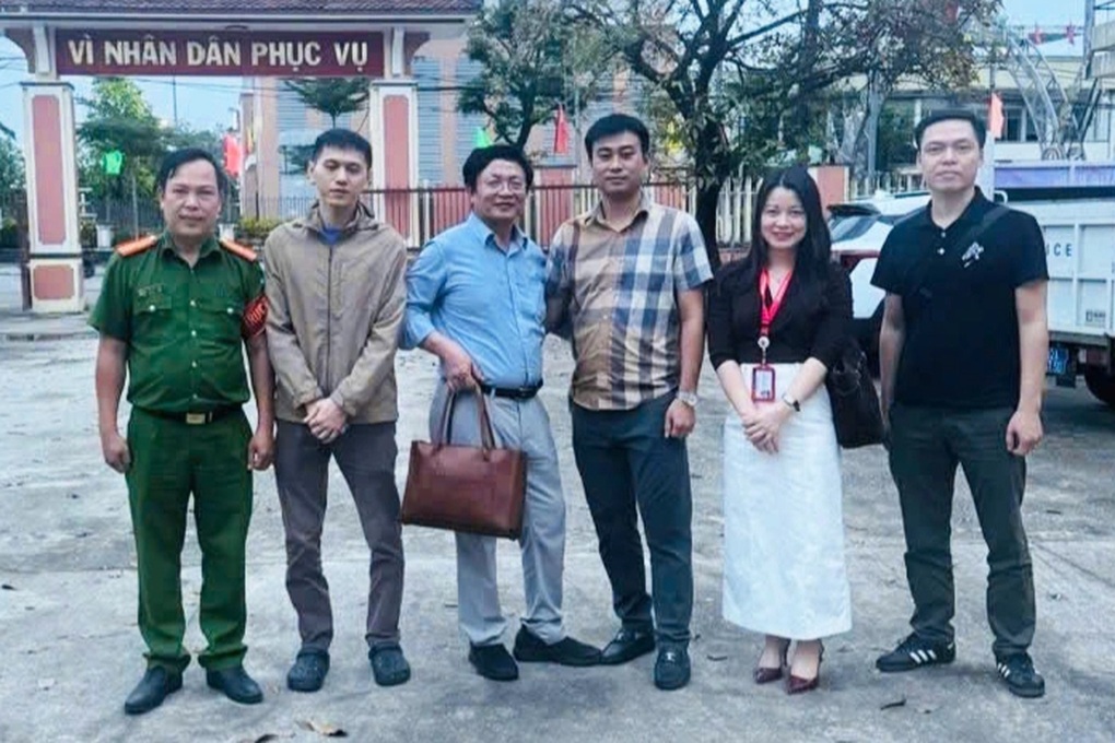 Tìm thấy chủ nhân của 5 tỷ đồng đi lạc ở Hà Nội - 1 Tìm thấy chủ nhân của 5 tỷ đồng đi lạc ở Hà Nội - 1