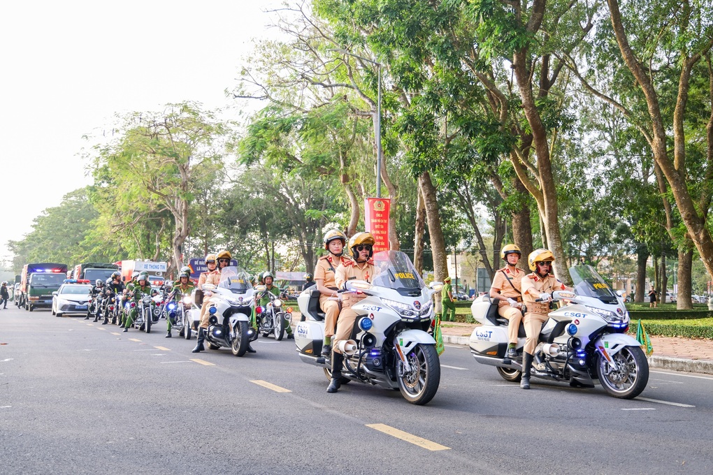 Cần Thơ ra quân cao điểm trấn áp tội phạm - 2