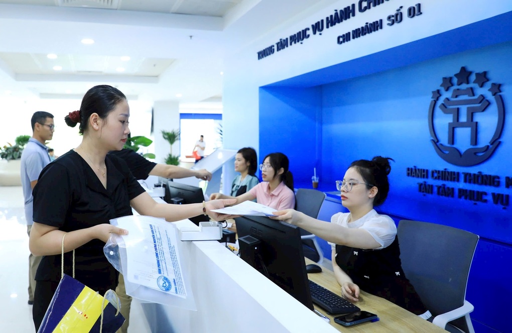 Hà Nội chính thức thực hiện mô hình Trung tâm hành chính công một cấp - 1 Hà Nội chính thức thực hiện mô hình Trung tâm hành chính công một cấp - 1