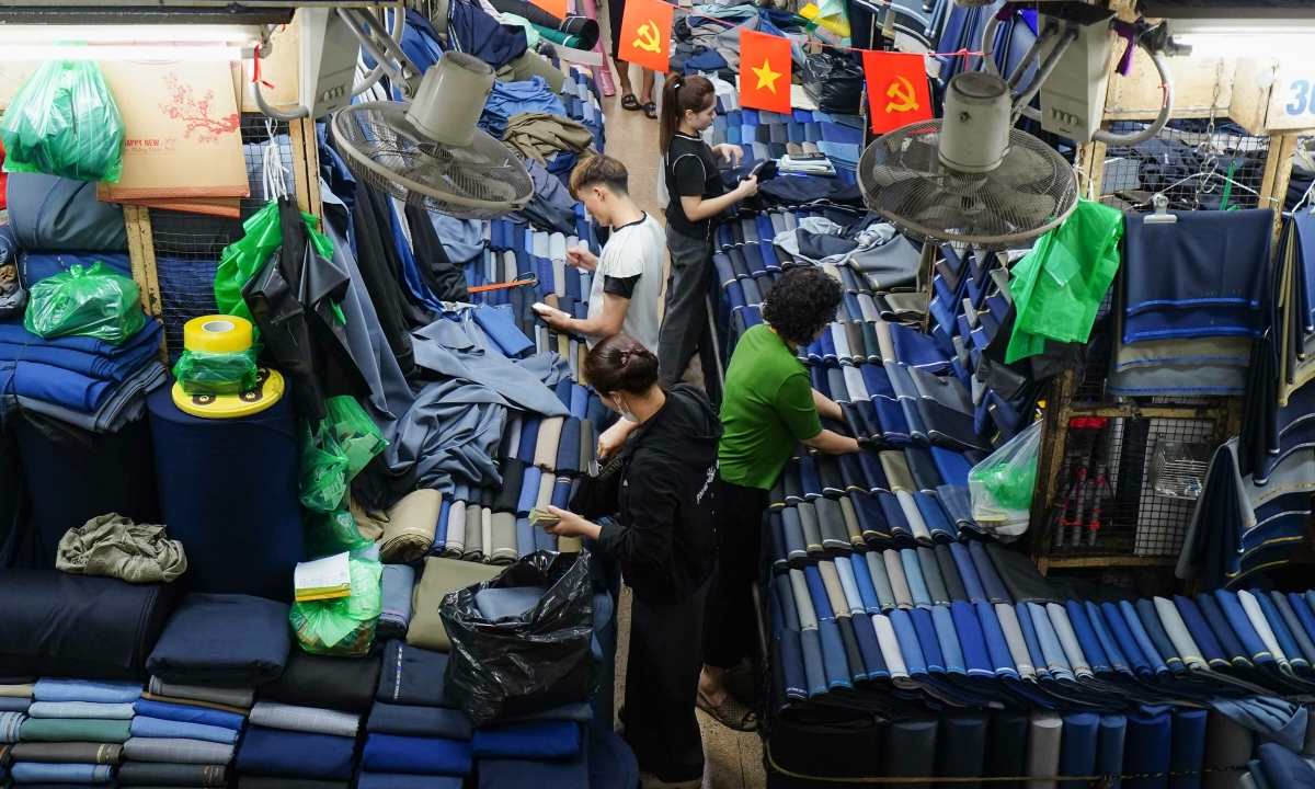 Hộ kinh doanh lúng túng trước ‘giờ G’ bỏ thuế khoán