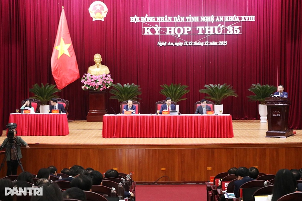 Bão chồng bão, Nghệ An vẫn thu ngân sách ấn tượng - 1 Bão chồng bão, Nghệ An vẫn thu ngân sách ấn tượng - 1