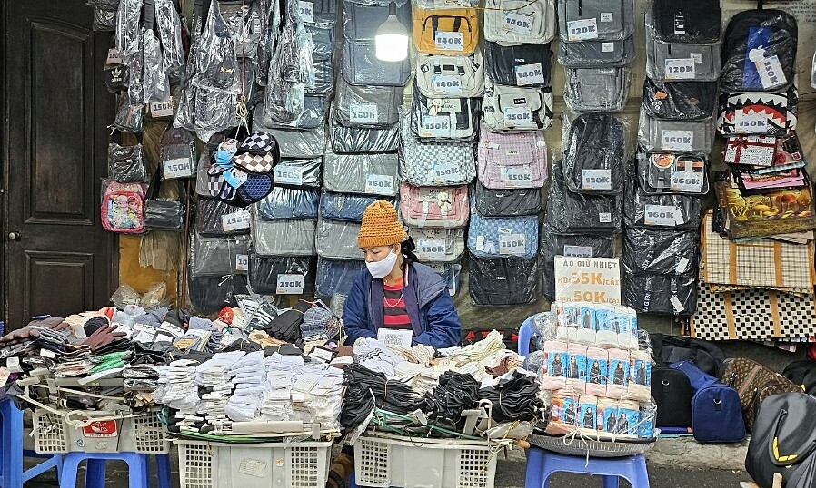 Hộ kinh doanh có thể tự xác định ‘thuộc đối tượng chịu thuế hay không’