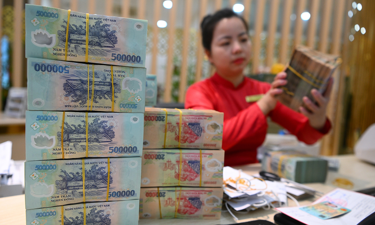 Hơn 360.000 tỷ đồng vốn đầu tư công chờ giải ngân