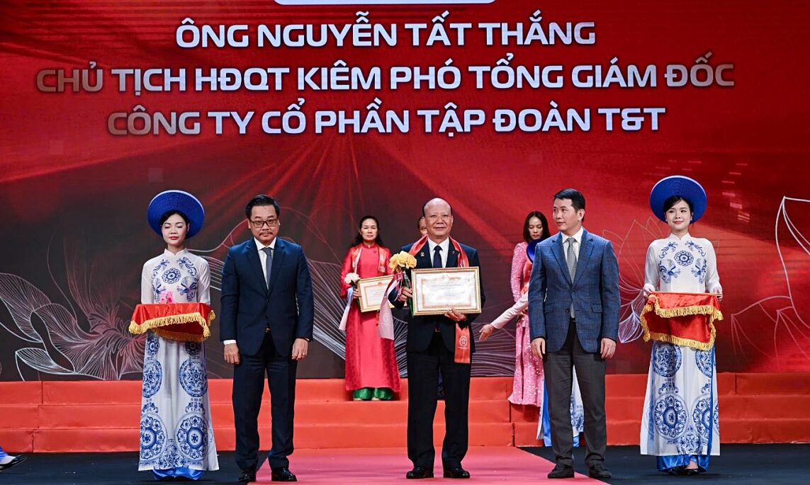T&T Group được TP Hà Nội vinh danh