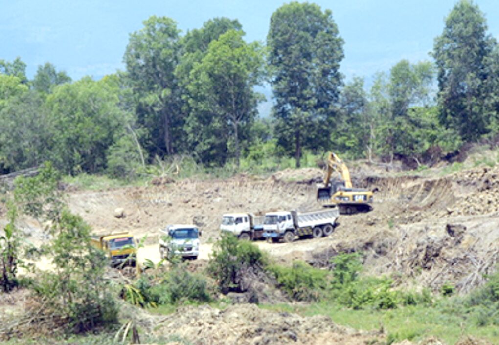 Lãnh đạo sở ở Lâm Đồng bị đề nghị kỷ luật vì liên quan khai thác khoáng sản - 1