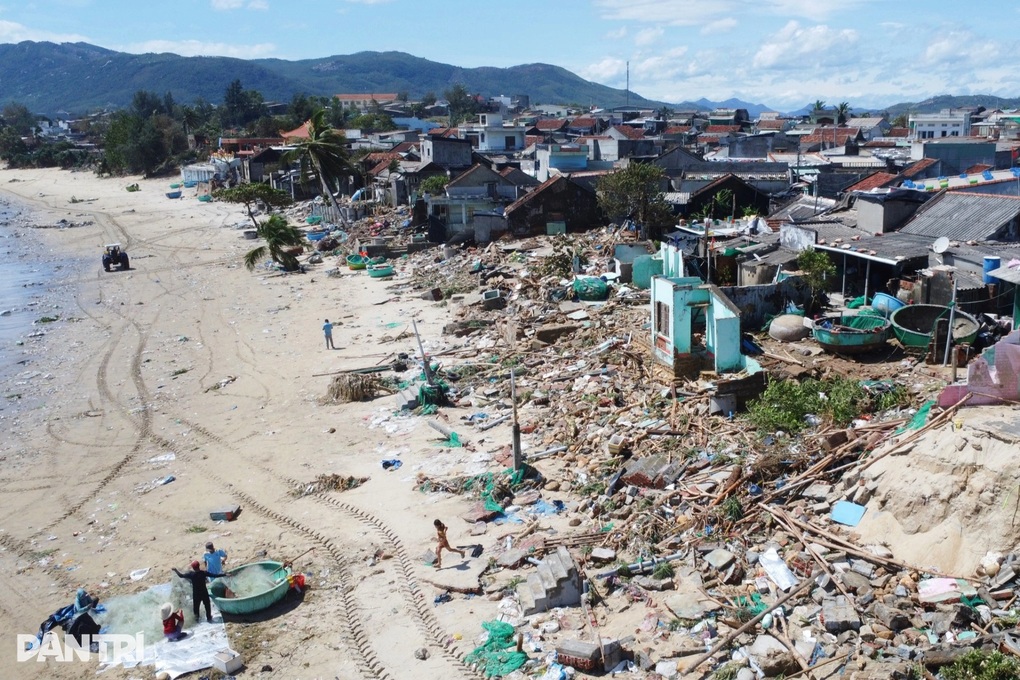 Lo triều cường “ngoạm” nhà dân, Gia Lai chi 95 tỷ đồng bố trí tái định cư - 2