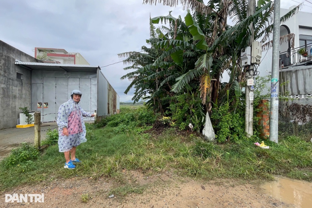 Trúng đấu giá lô đất ảo: Dân 7 năm đi đòi, chính quyền phủi tay? - 1 Trúng đấu giá lô đất ảo: Dân 7 năm đi đòi, chính quyền phủi tay? - 1