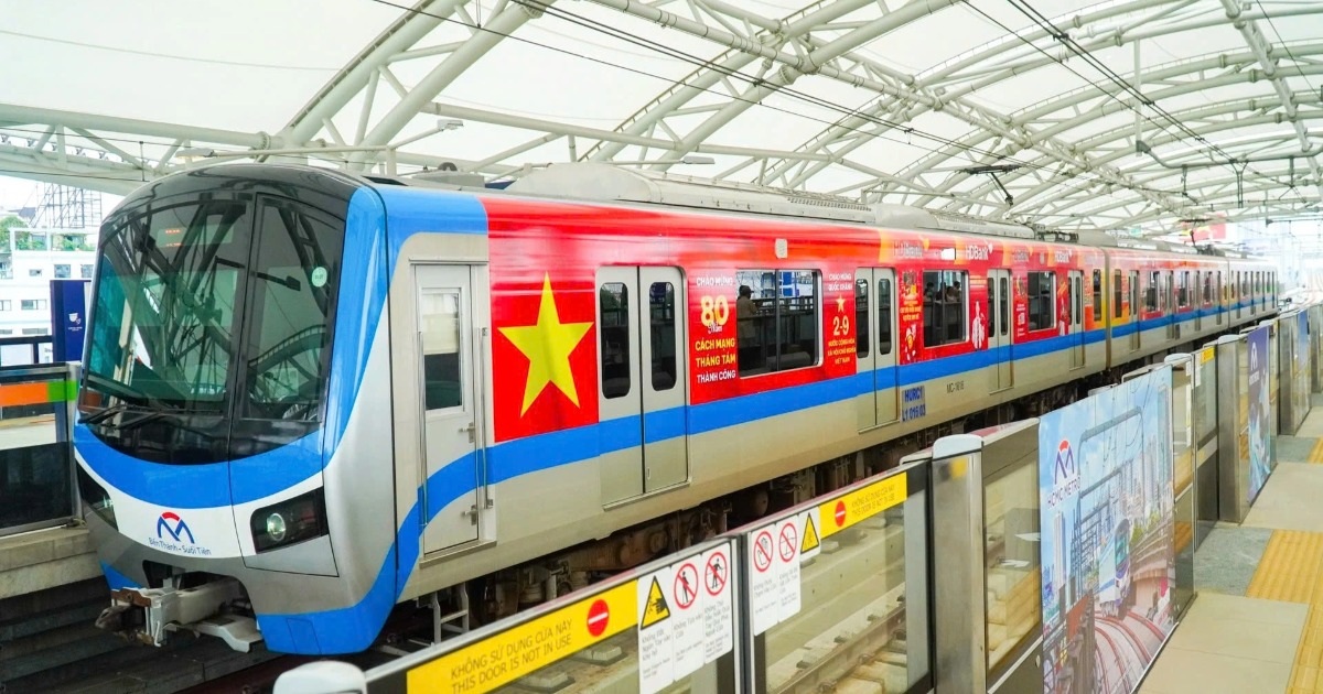 TPHCM miễn phí vé xe buýt, metro dịp Tết Dương lịch 2026