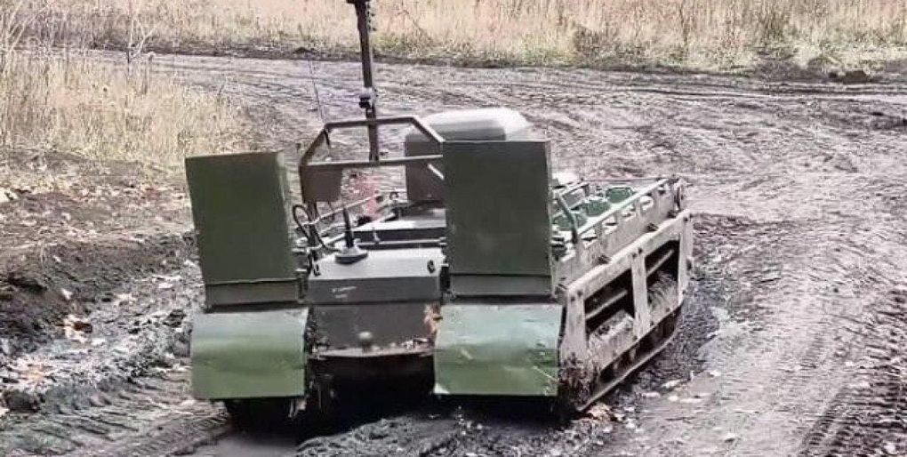 Nga - Ukraine lột xác dàn robot thành sát thủ chiến trường - 2