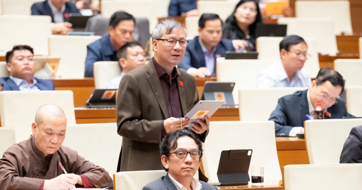 Đại biểu điểm danh gần 20 thủy điện nhỏ xả lũ gây thiệt hại cho hạ lưu