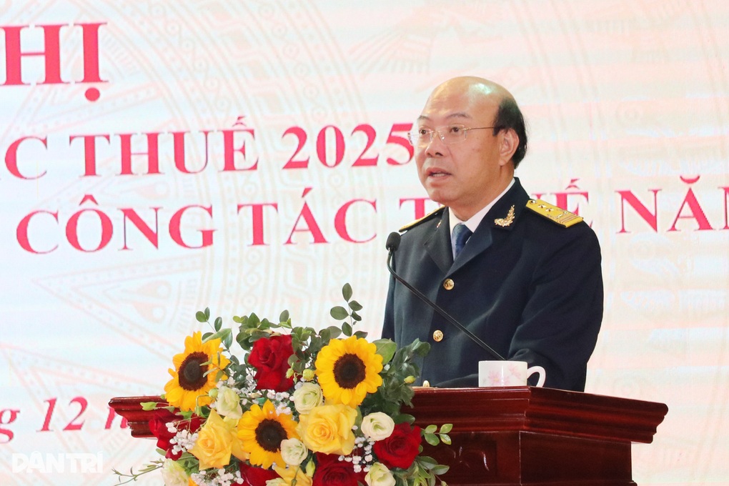 Thuế TP Hải Phòng lần đầu thu nội địa đạt mốc 100.000 tỷ đồng - 3 Thuế TP Hải Phòng lần đầu thu nội địa đạt mốc 100.000 tỷ đồng - 3