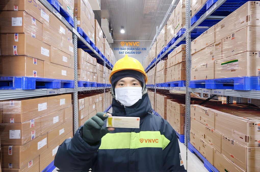 Vaccine RSV mới của Anh - “Lá chắn” giúp người lớn phòng viêm phổi, bệnh hô hấp - 4 Vaccine RSV mới của Anh - “Lá chắn” giúp người lớn phòng viêm phổi, bệnh hô hấp - 4